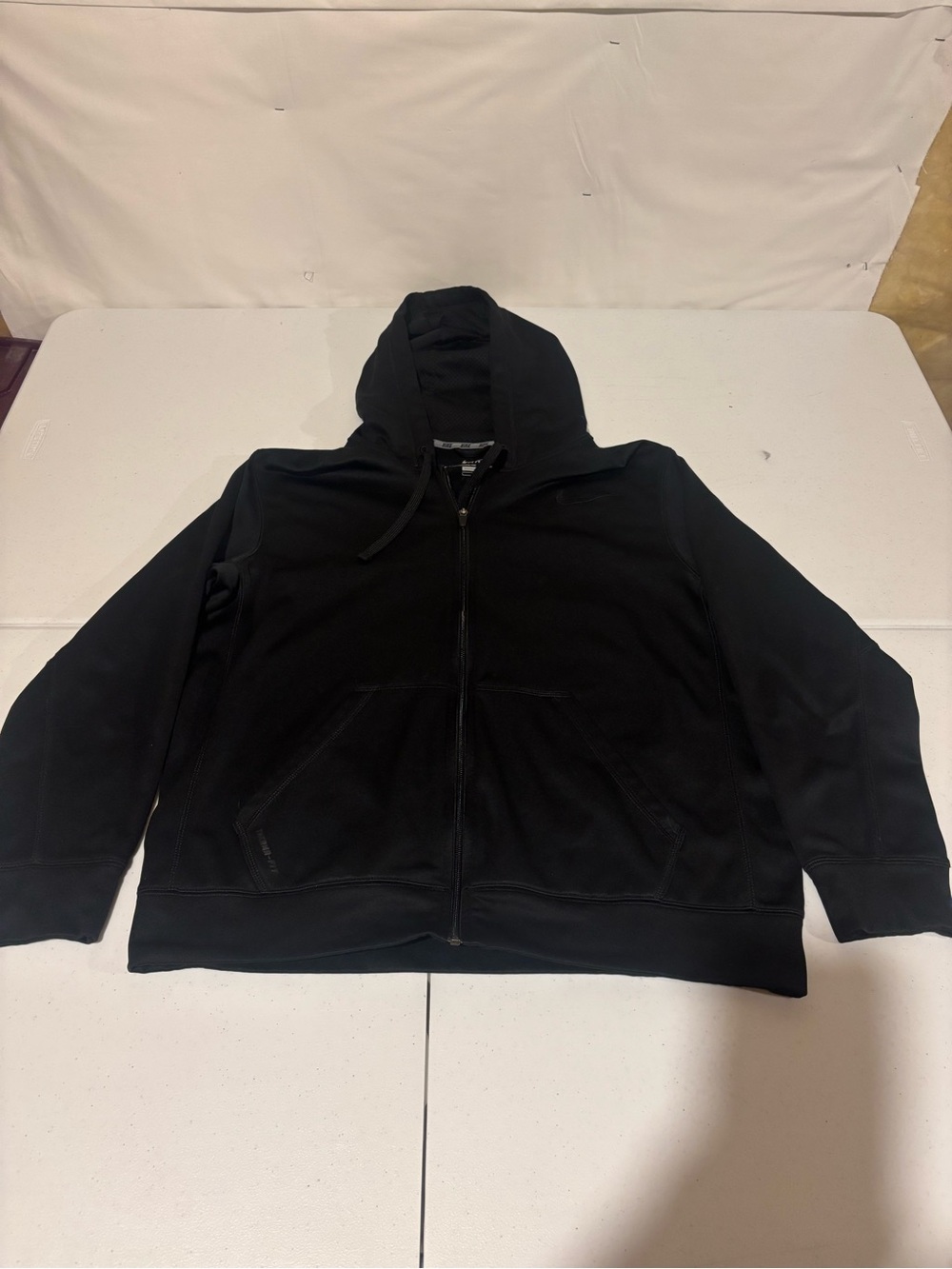 Nike Therma Fit Men’s Size L Full Zip Black Polyester Athletic Hoodie